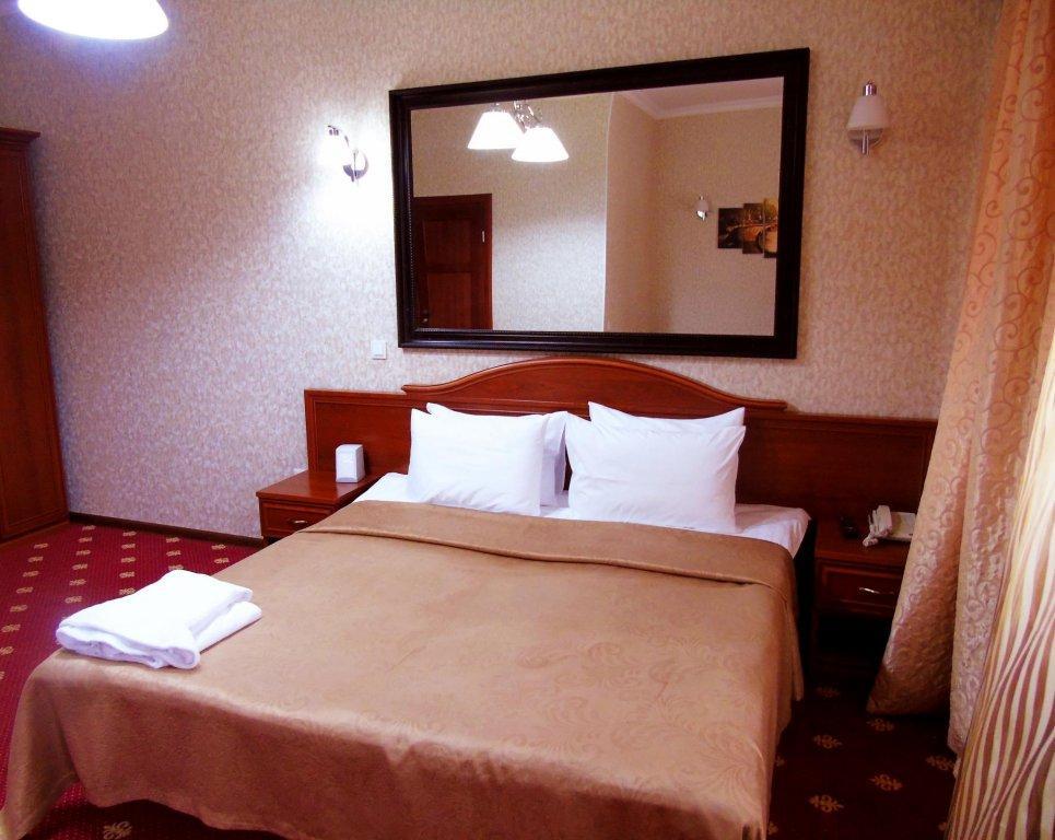 Amsterdam Hotel Aqtöbe Ngoại thất bức ảnh